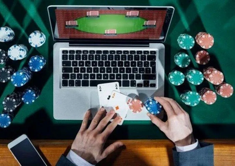Dấu hiệu nhận biết bài yếu trong game Xì Dách là gì?