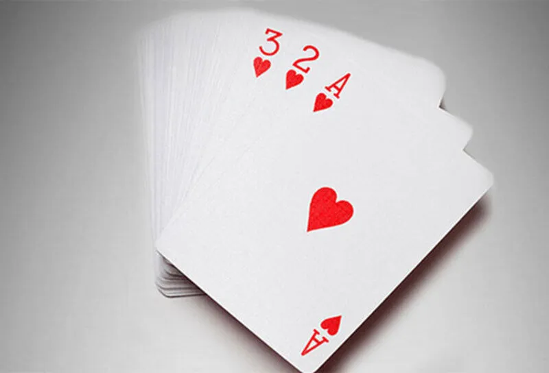 Đánh tâm lý để dụ bài - Chiến thuật tinh tế để chiến thắng game